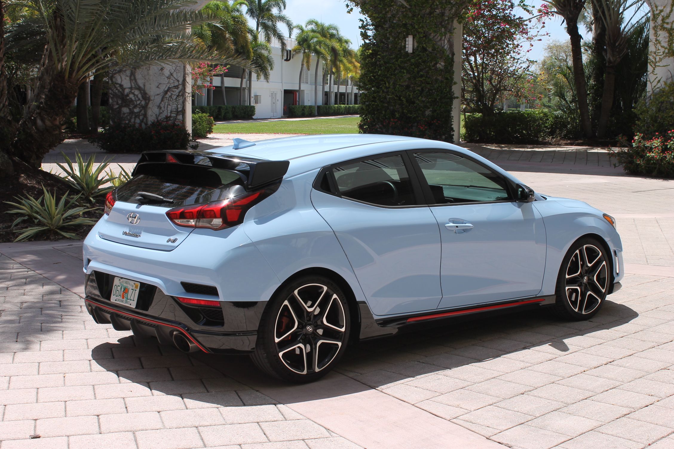 Used 2022 Hyundai Veloster N FWD image 14