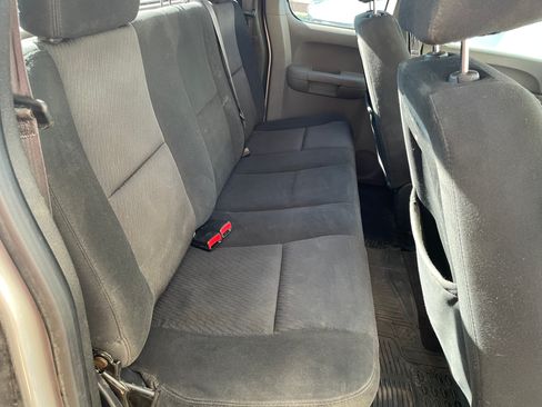 Used 2013 Chevrolet Silverado 1500 W/T image 18