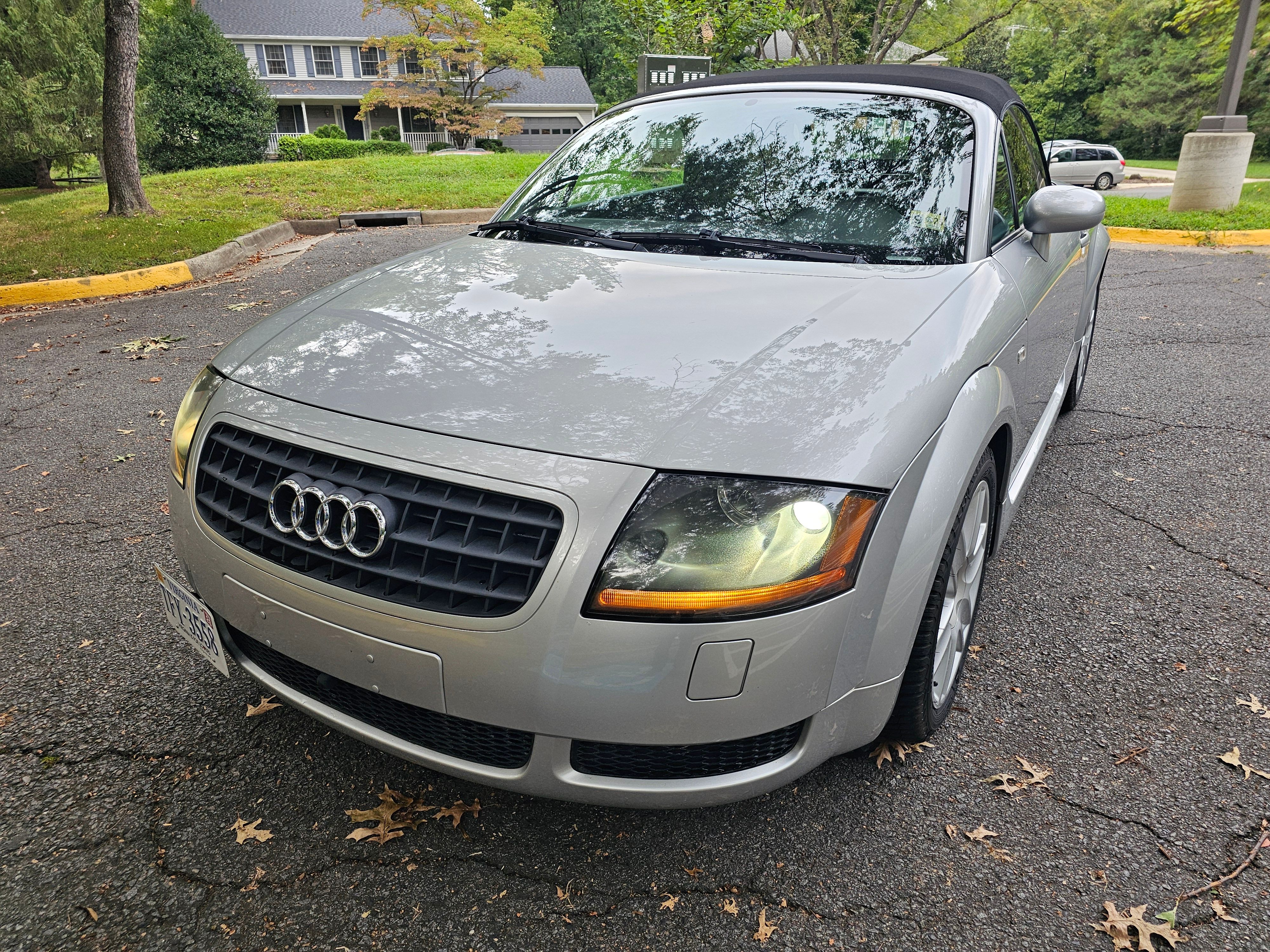 Used 2006 Audi TT 1.8T FWD image 2