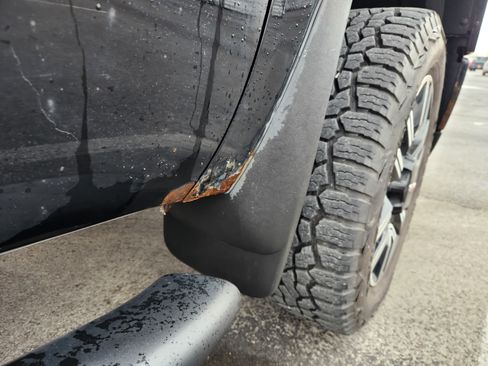 Used 2012 GMC Sierra 2500 Denali w/ Suspension Package, Off-Road image 18