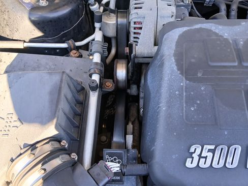 Used 2006 Chevrolet Malibu LS image 11