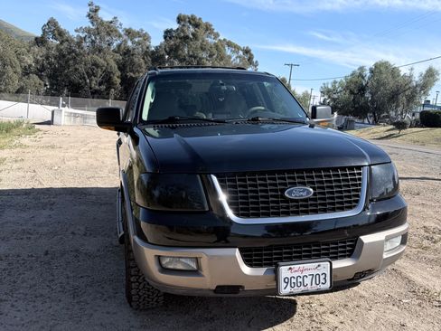 Used 2003 Ford Expedition Eddie Bauer image 4