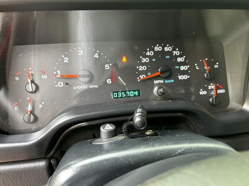 Used 2005 Jeep Wrangler X w/ Rocky Mountain Edition Group image 11