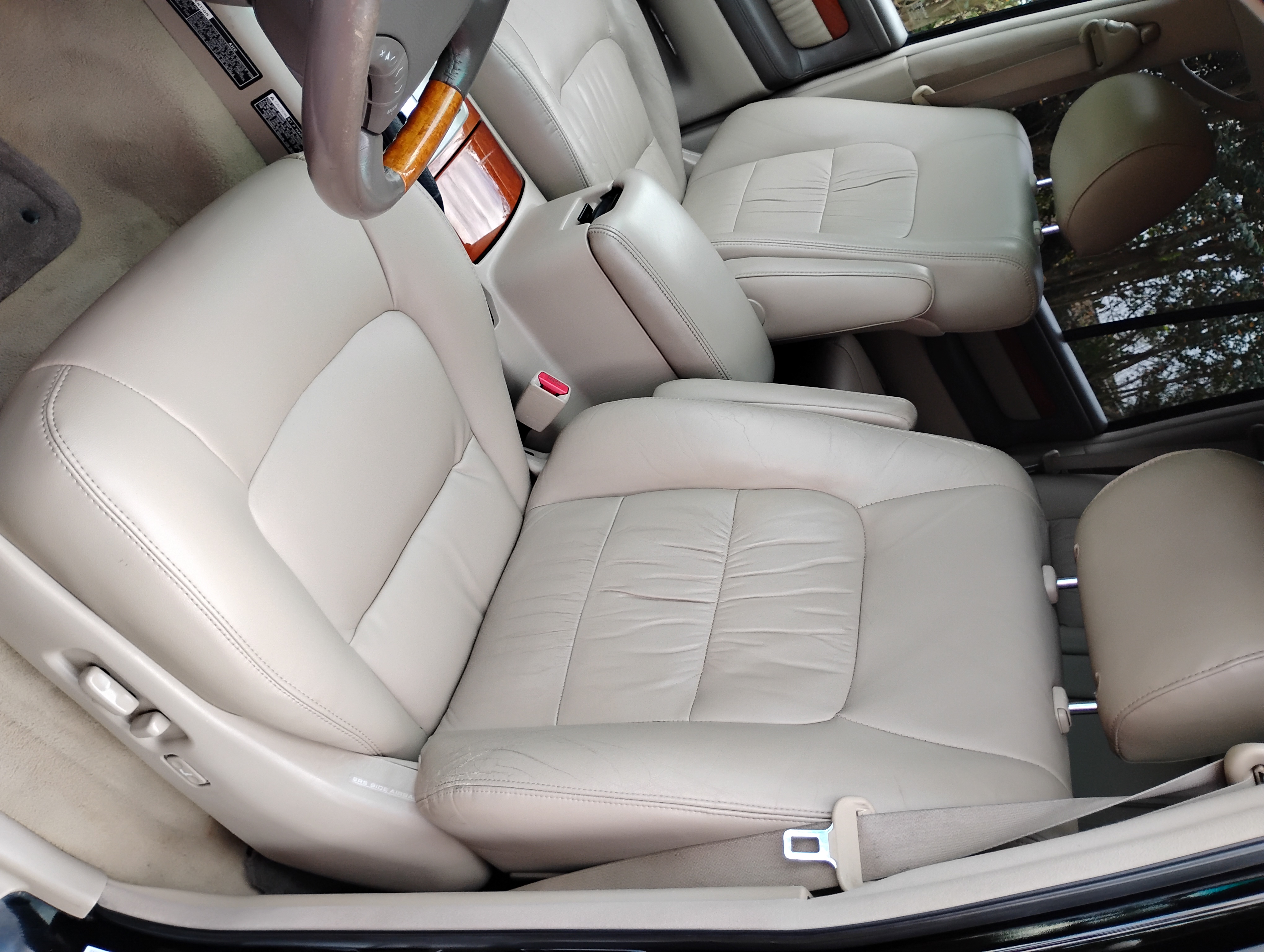 Used 2004 Lexus LX 470 4WD image 8
