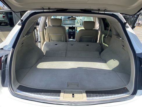 Used 2009 INFINITI FX35 AWD w/ Premium Pkg image 14