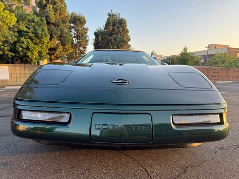 Used 1994 Chevrolet Corvette Convertible image 10
