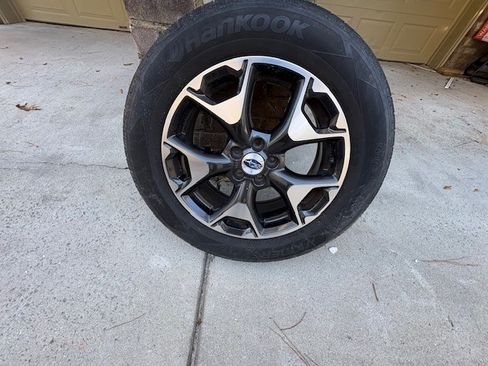 Used 2018 Subaru Crosstrek 2.0i image 17