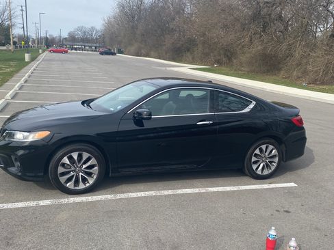 Used 2015 Honda Accord EX-L image 2
