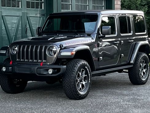 Used 2022 Jeep Wrangler Unlimited Rubicon w/ Steel Bumper Group image 1