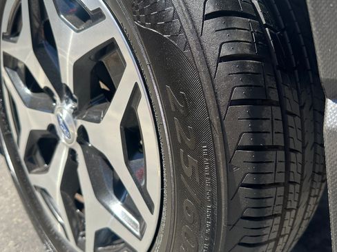 Used 2020 Subaru Forester Premium image 12