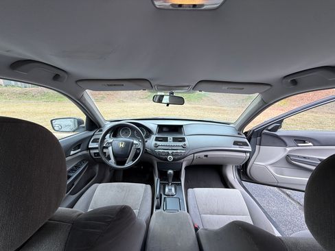 Used 2009 Honda Accord LX image 13