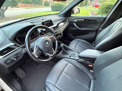 Used 2019 BMW X1 sDrive28i FWD image 8