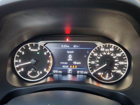 Used 2024 Nissan Altima 2.5 SR w/ SR Premium Package image 8