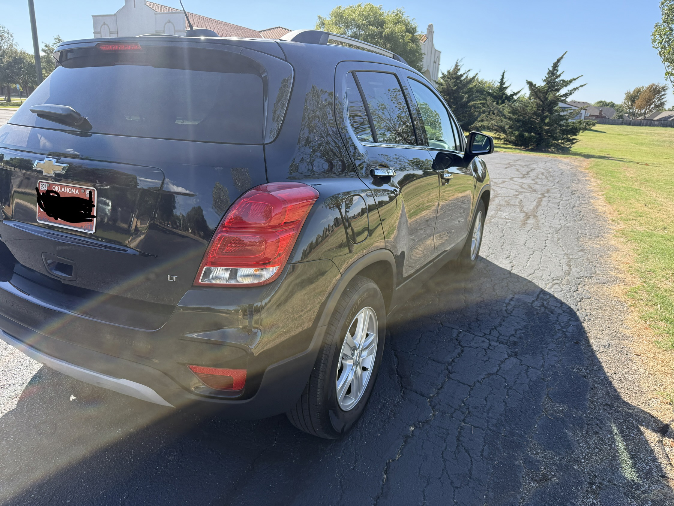 Used 2019 Chevrolet Trax LT w/ LT Convenience Package FWD image 9