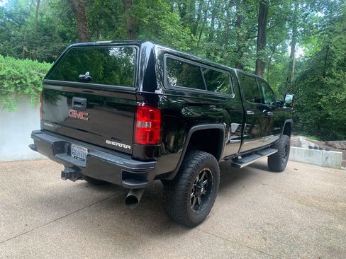 Used 2015 GMC Sierra 2500 Denali w/ Duramax Plus Package image 20