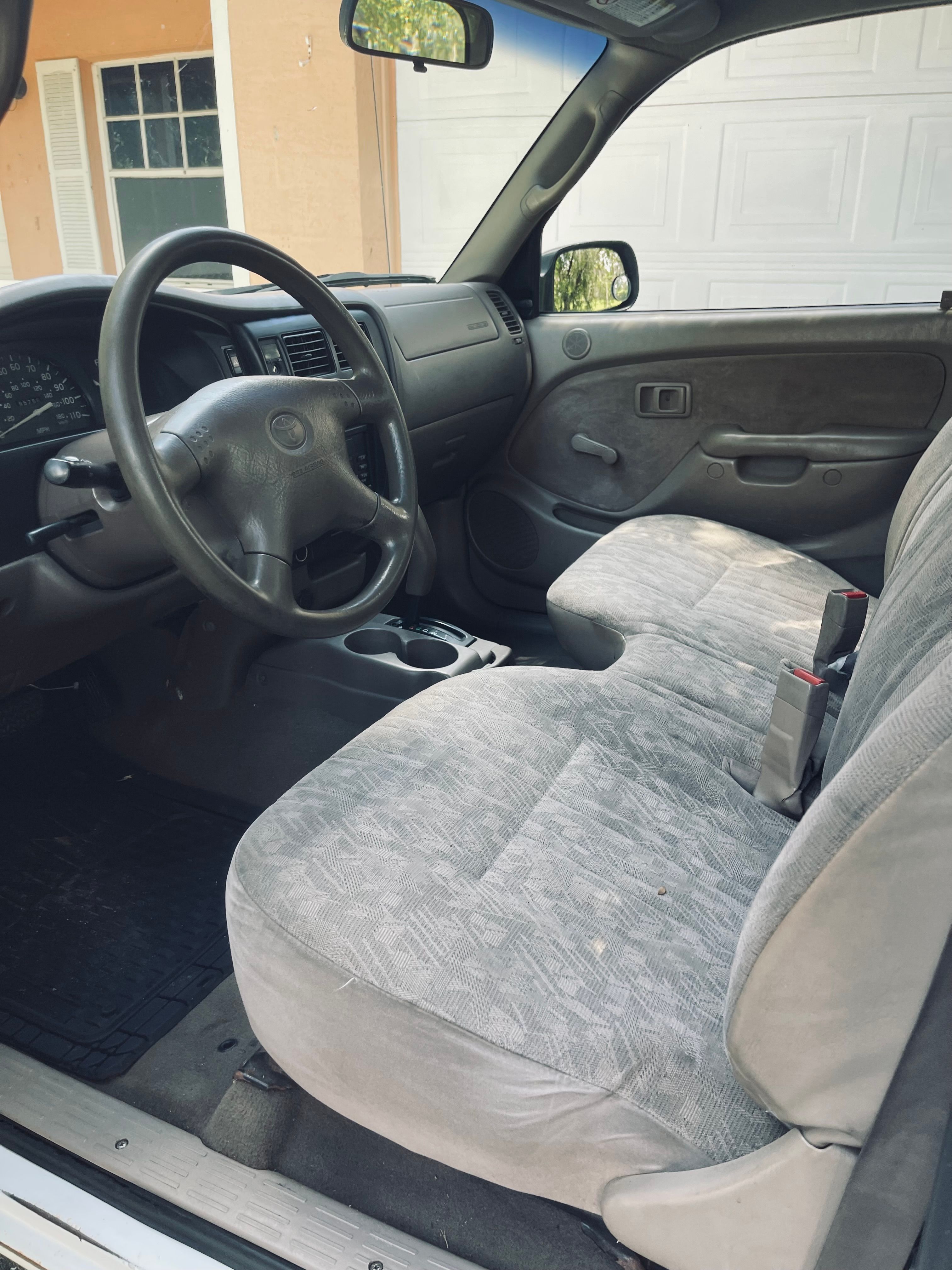 Used 2002 Toyota Tacoma 2WD Regular Cab w/ Enhancement Pkg image 8
