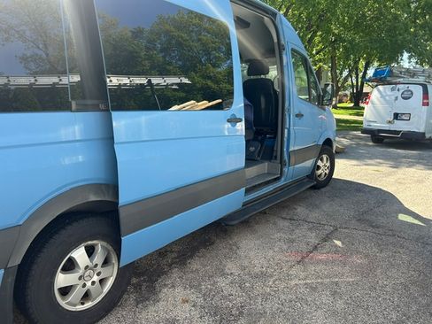 Used 2013 Mercedes-Benz Sprinter 2500 image 6