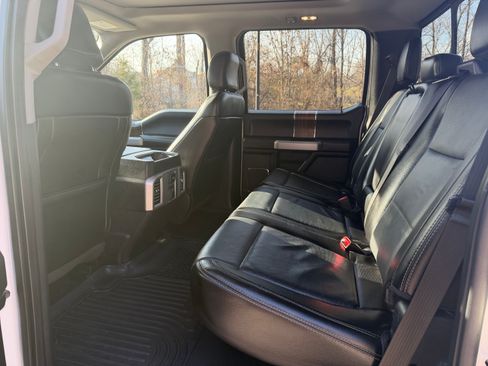 Used 2016 Ford F150 Lariat w/ Equipment Group 502A Luxury image 10