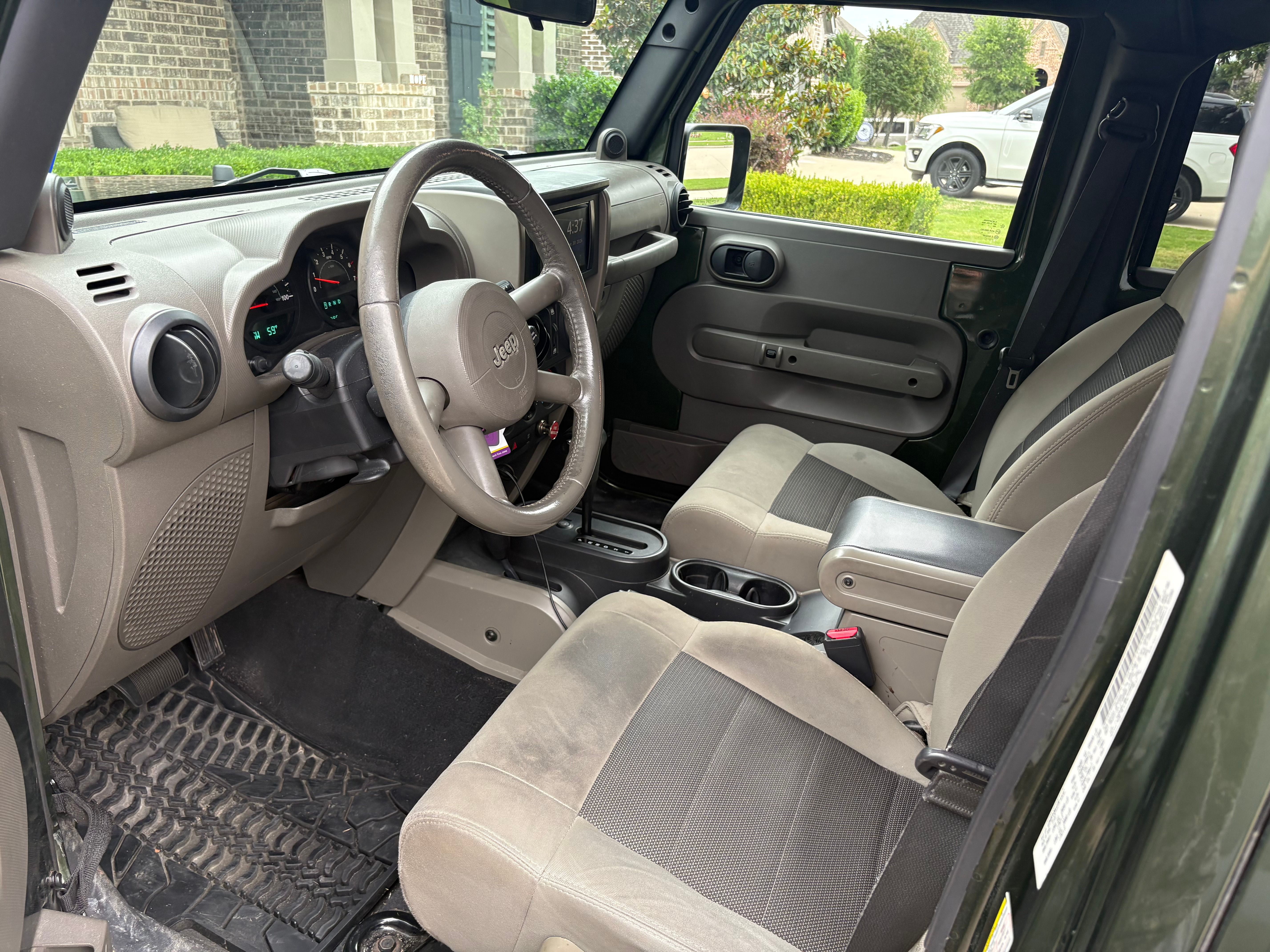 Used 2008 Jeep Wrangler Unlimited X AWD/4WD image 5