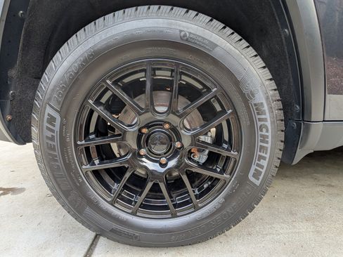 Used 2014 Jeep Grand Cherokee Laredo w/ Quick Order Package 23E image 30