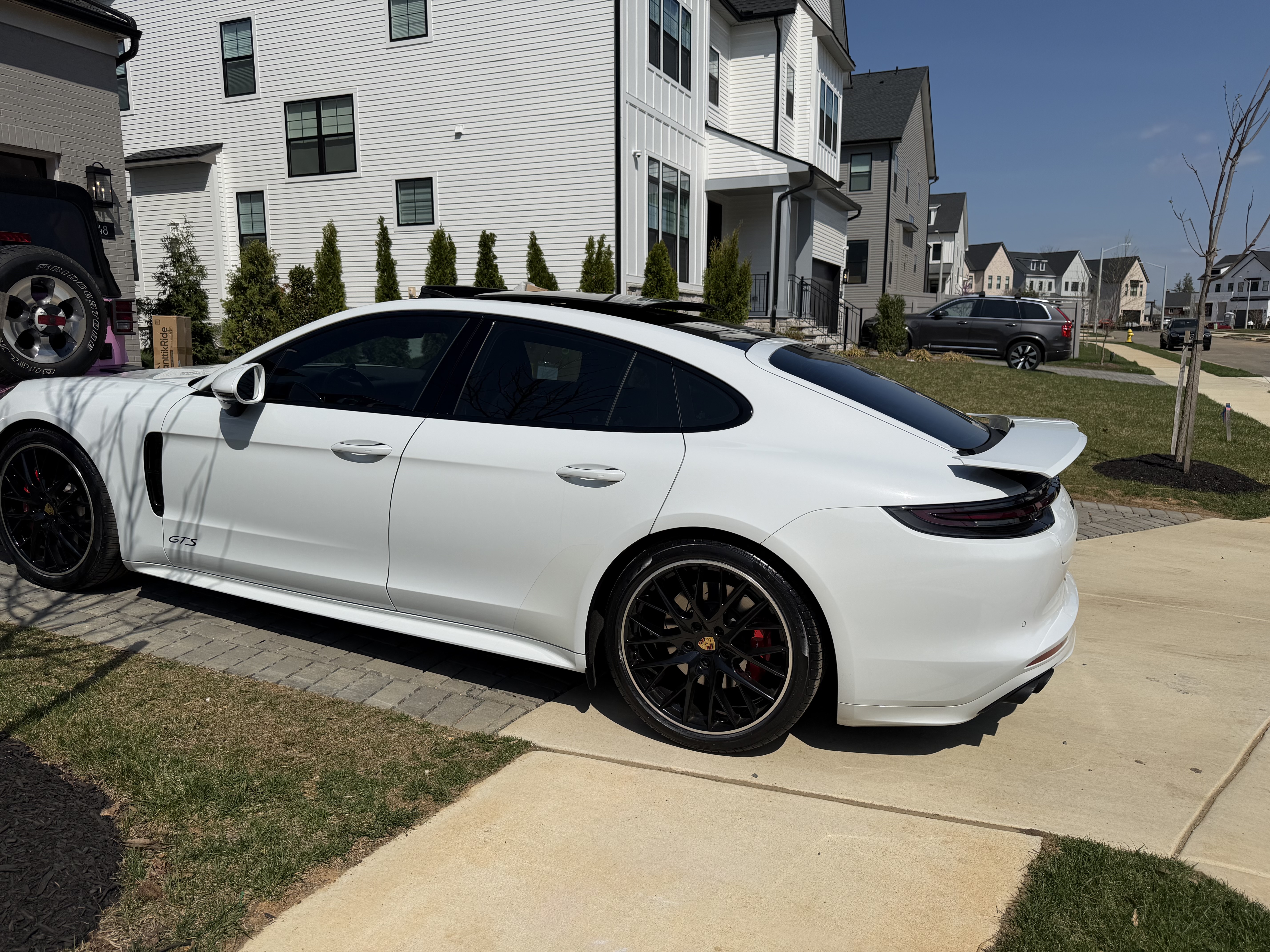 Used 2019 Porsche Panamera GTS AWD/4WD image 1