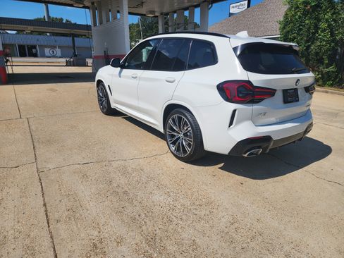 Used 2022 BMW X3 sDrive30i w/ M Sport Package 2 image 9