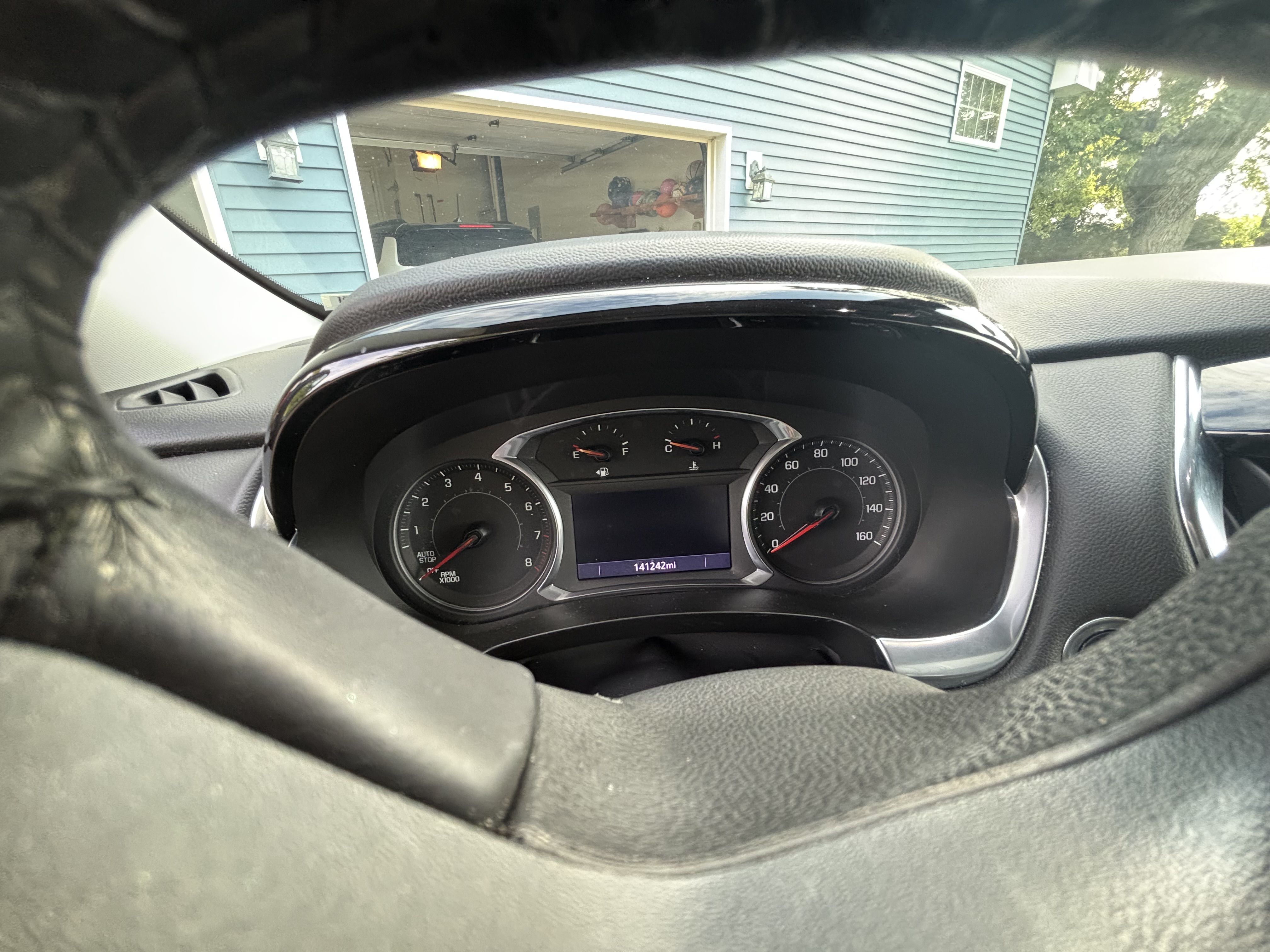 Used 2020 Chevrolet Traverse LT FWD image 4
