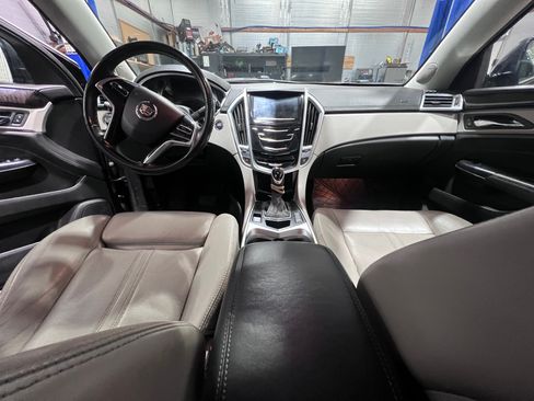 Used 2014 Cadillac SRX Performance w/ Driver Awareness Package FWD image 9