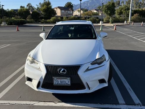 Used 2014 Lexus IS 350 image 1