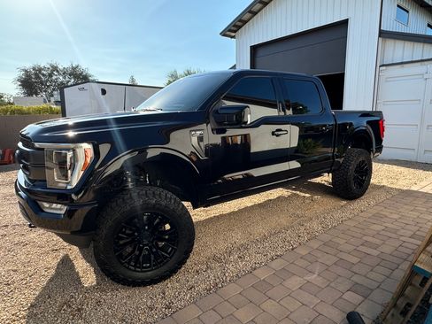 Used 2021 Ford F150 Lariat w/ Equipment Group 502A High AWD/4WD image 6