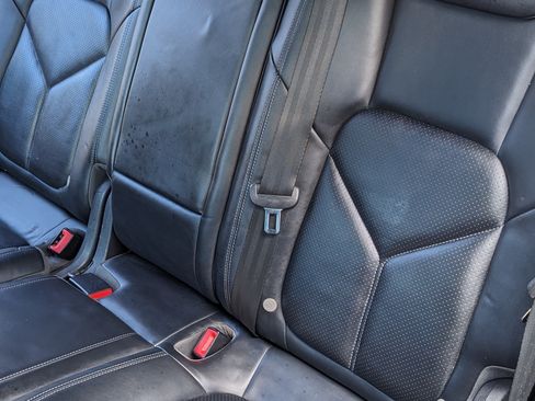 Used 2014 Porsche Cayenne S image 26