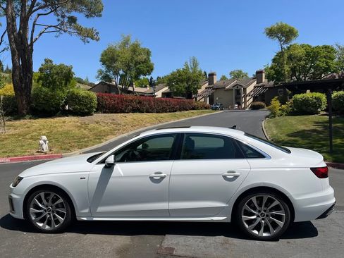 Used 2022 Audi A4 2.0T Premium Plus w/ Premium Plus Package image 20