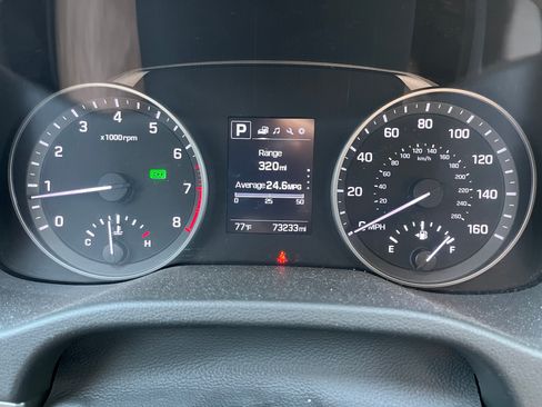 Used 2018 Hyundai Elantra SEL FWD image 10