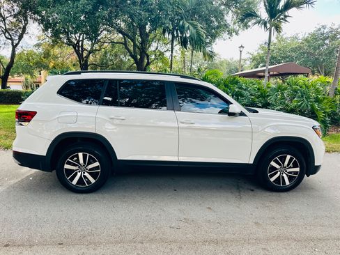 Used 2021 Volkswagen Atlas SE image 4