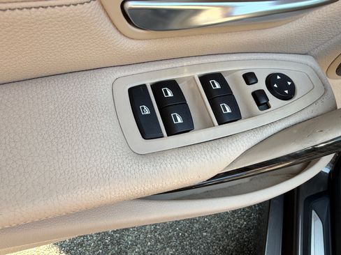 Used 2014 BMW 328i xDrive Wagon AWD/4WD image 25