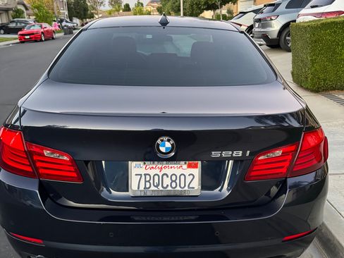 Used 2013 BMW 528i Sedan image 5