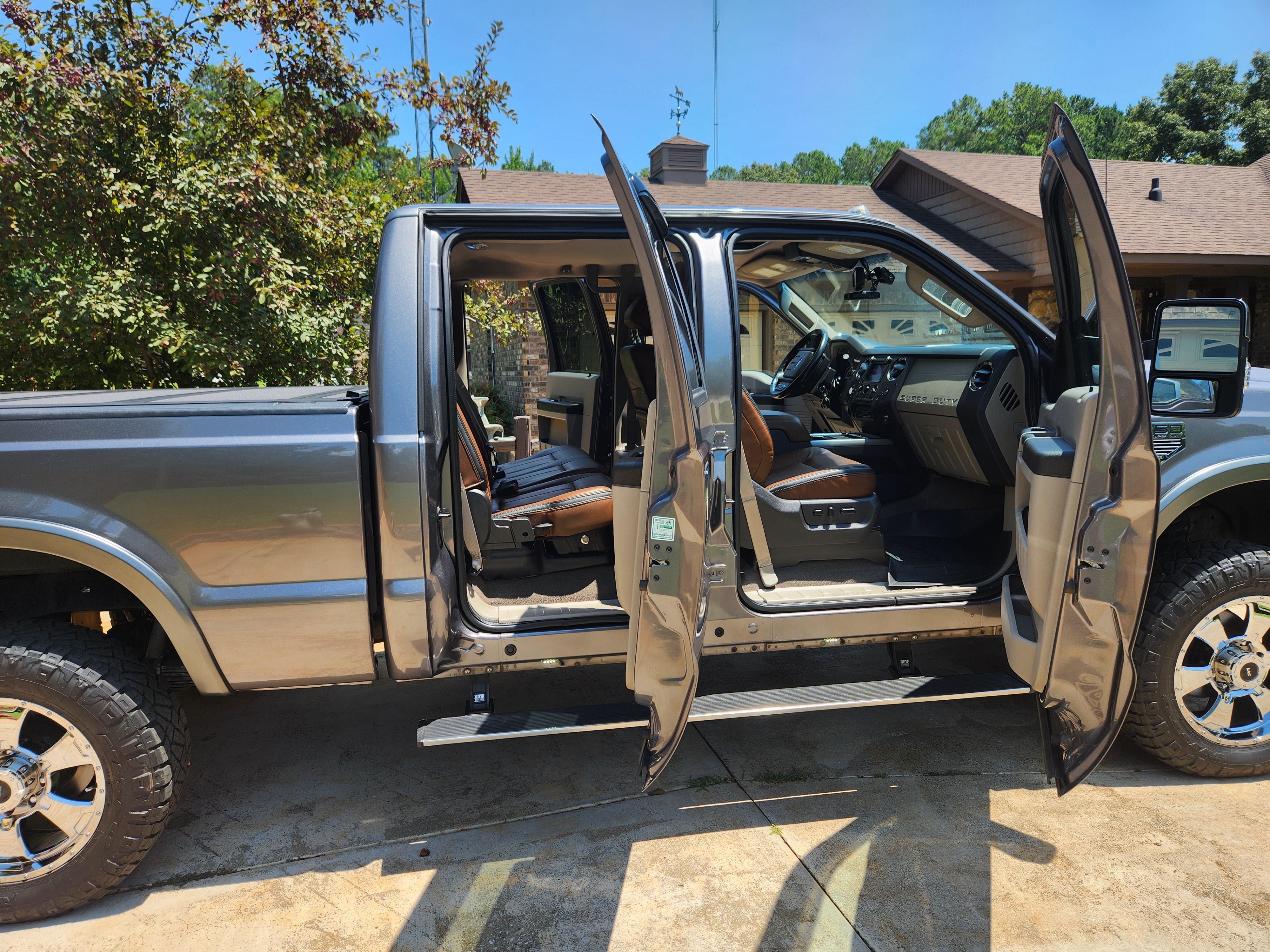 Used 2010 Ford F250 XLT AWD/4WD image 21