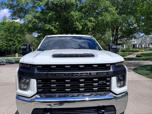 Used 2020 Chevrolet Silverado 2500 W/T w/ WT Convenience Package image 2
