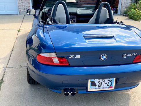 Used 2001 BMW Z3 3.0i RWD image 12
