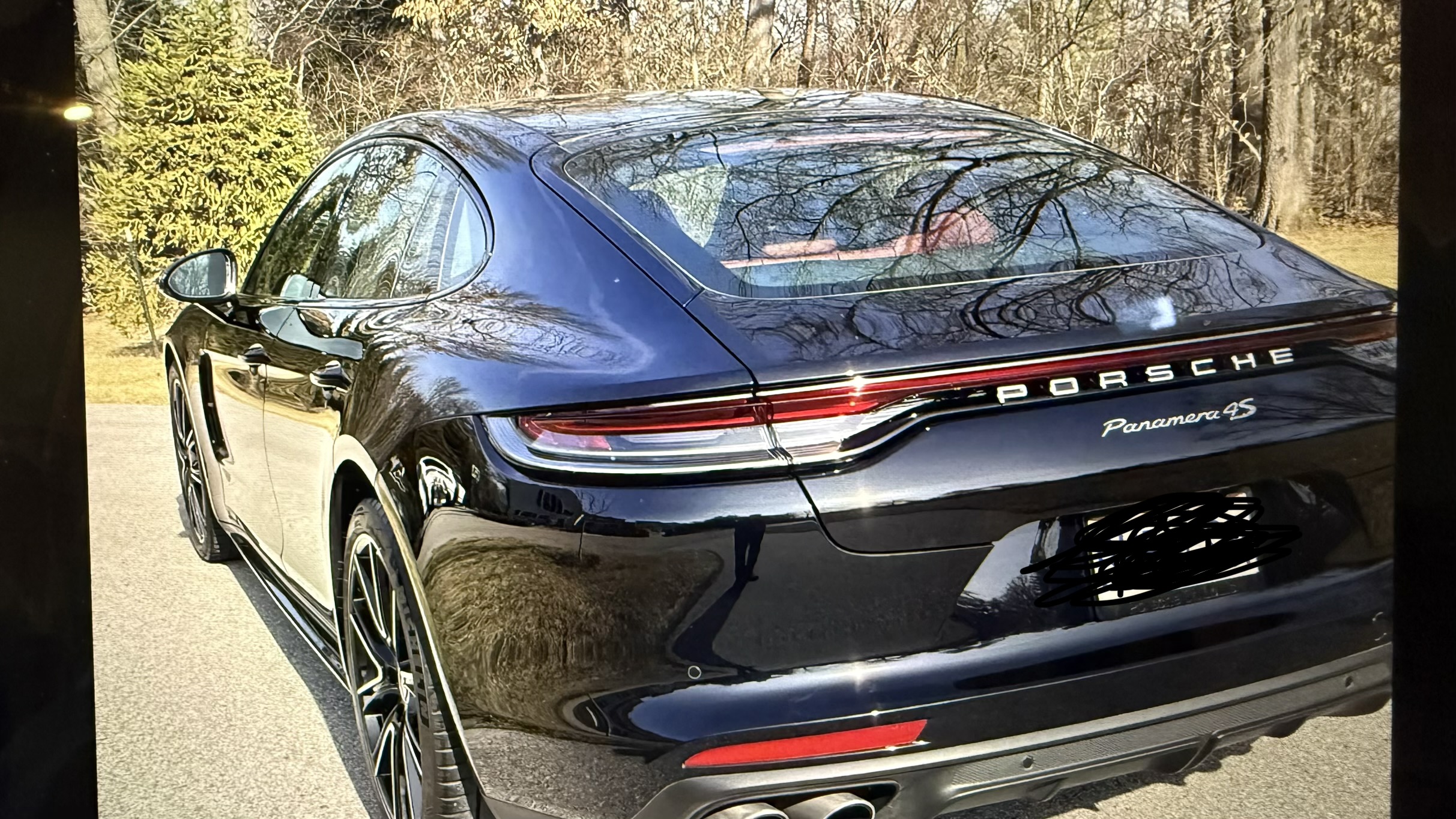 Used 2023 Porsche Panamera 4S AWD/4WD image 1
