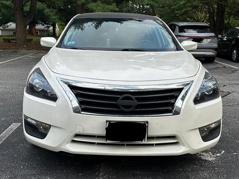 Used 2014 Nissan Altima 2.5 SV FWD image 1