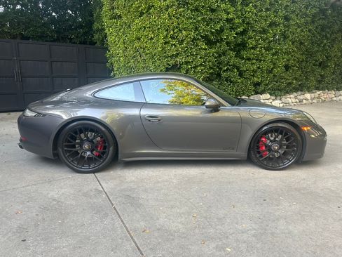 Used 2016 Porsche 911 GT3 RS image 12