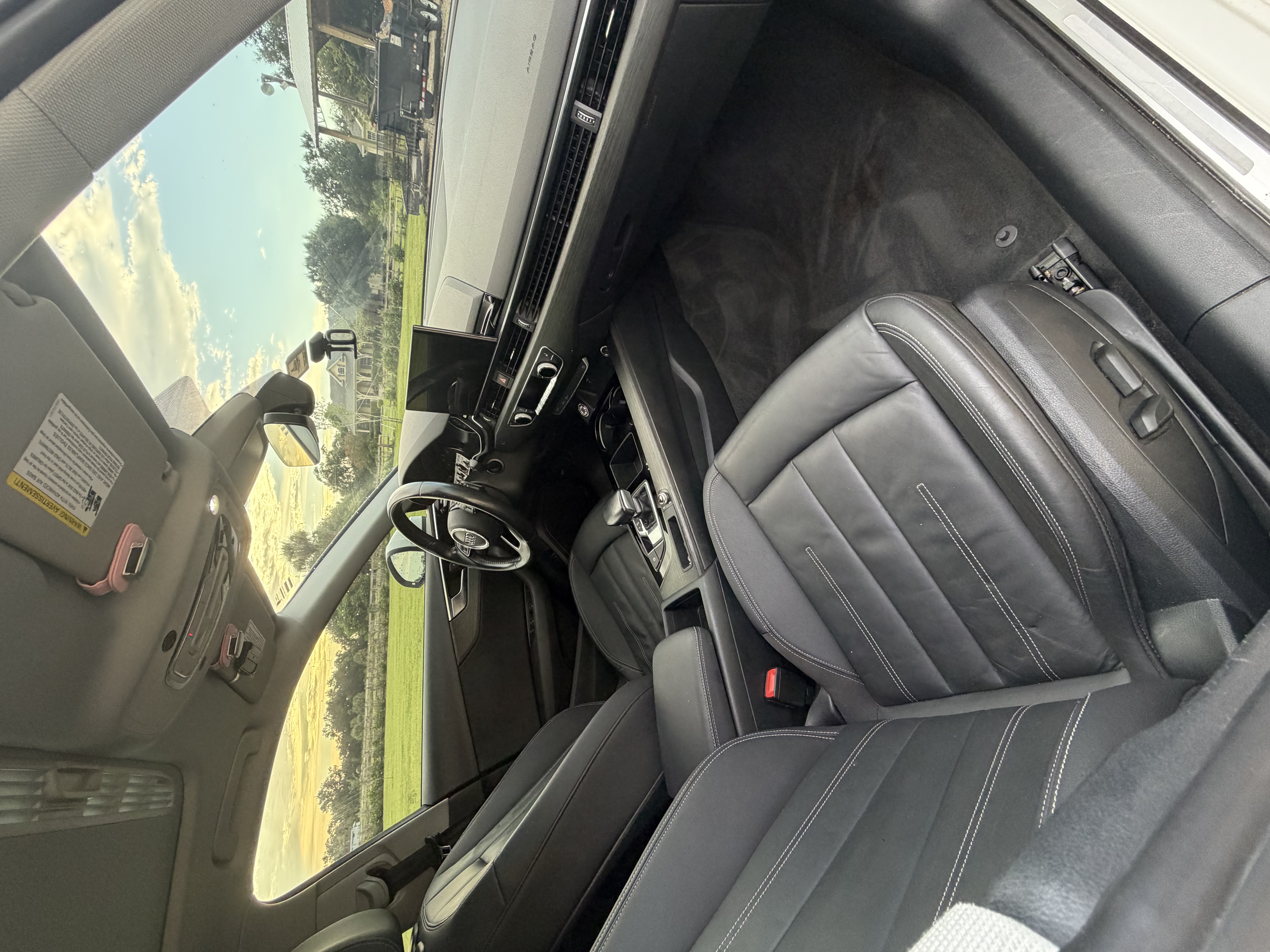 Used 2020 Audi A4 2.0T Premium w/ Convenience Package FWD image 10