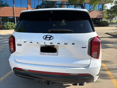 Used 2025 Hyundai Palisade Calligraphy AWD/4WD image 9