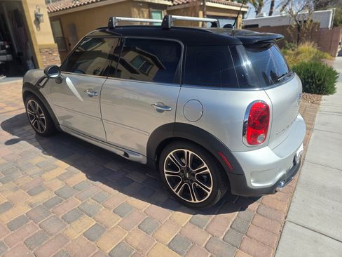 Used 2014 MINI Cooper Countryman S image 2
