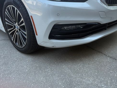 Used 2018 BMW 530i w/ Premium Package image 13