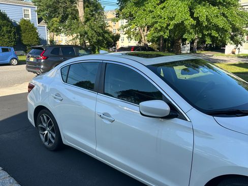 Used 2019 Acura ILX FWD image 4