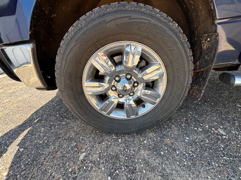 Used 2012 Ford F150 XLT w/ XLT Chrome Pkg image 10