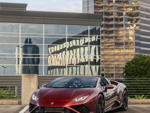 Used 2022 Lamborghini Huracan EVO image 5