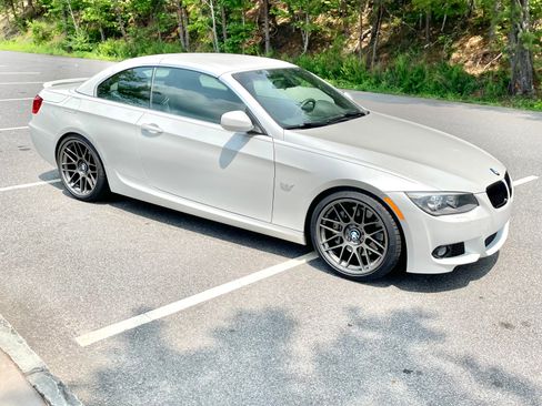 Used 2013 BMW 335i 335i Convertible 2D image 14